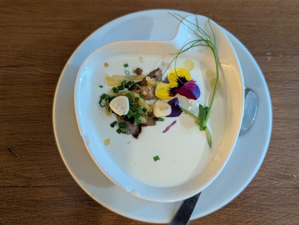 Sopa de Idizabal del bar Gure Toki del Casco Viejo de Bilbao
